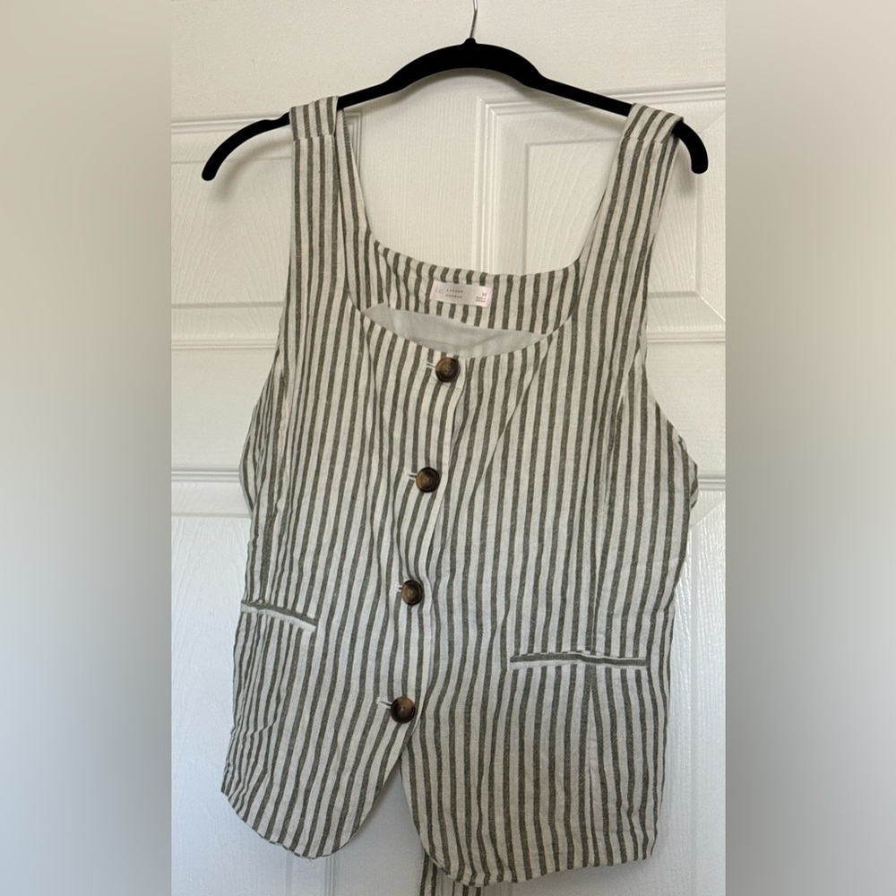Stripped top